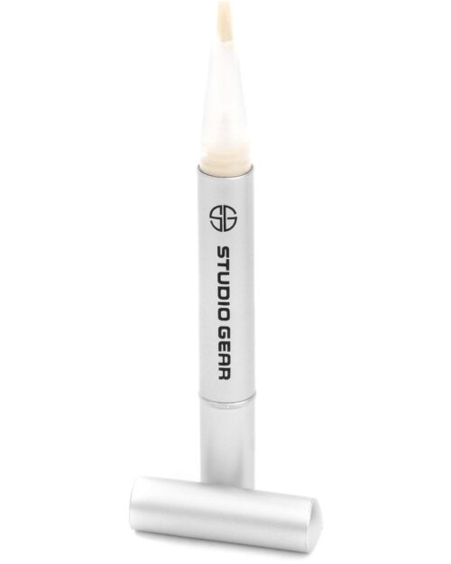BEIGE FLASHLIGHT INSTANT BRIGHTENER