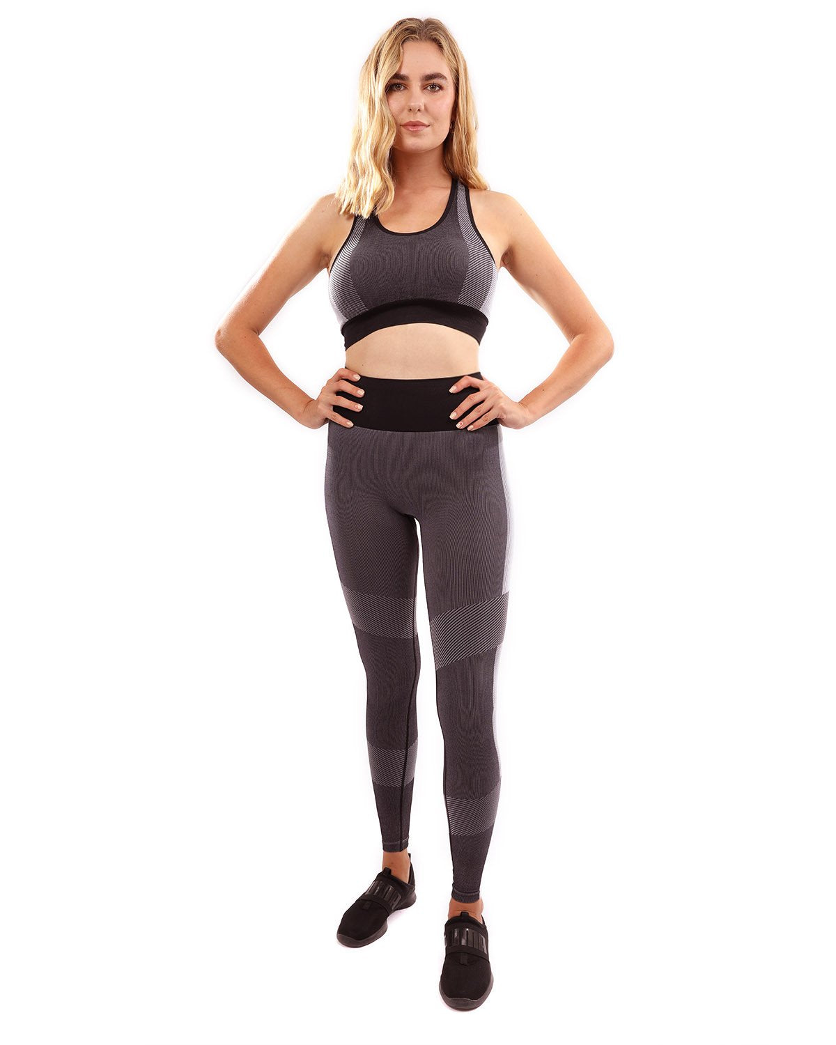 Arleta Seamless Leggings & Sports Bra Set - Black - Image 5
