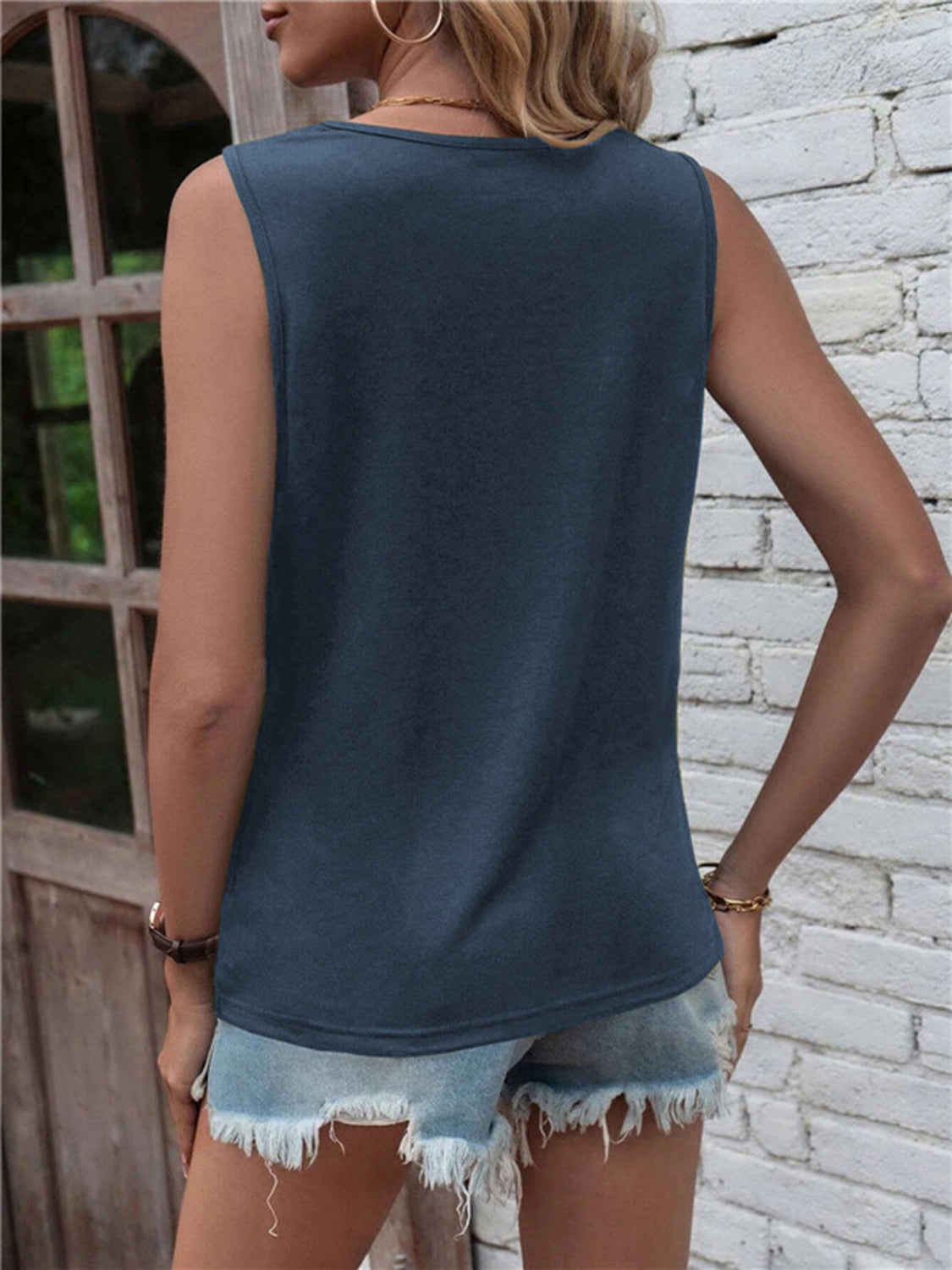 Cutout Twisted Round Neck Tank - Image 11