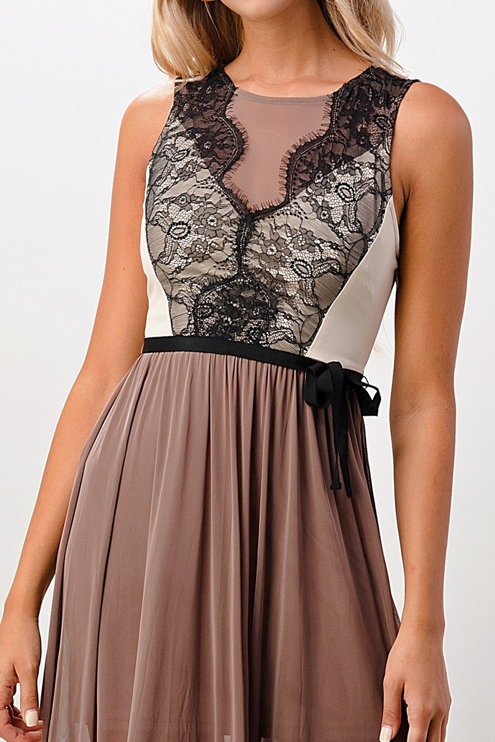 Elegant Sheer Maxi Dress with Lace Bodice and Flowing Skirt - Image 9
