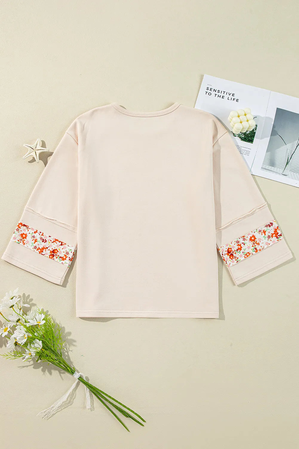 Exposed Seam Slit Floral Round Neck Blouse - Image 4